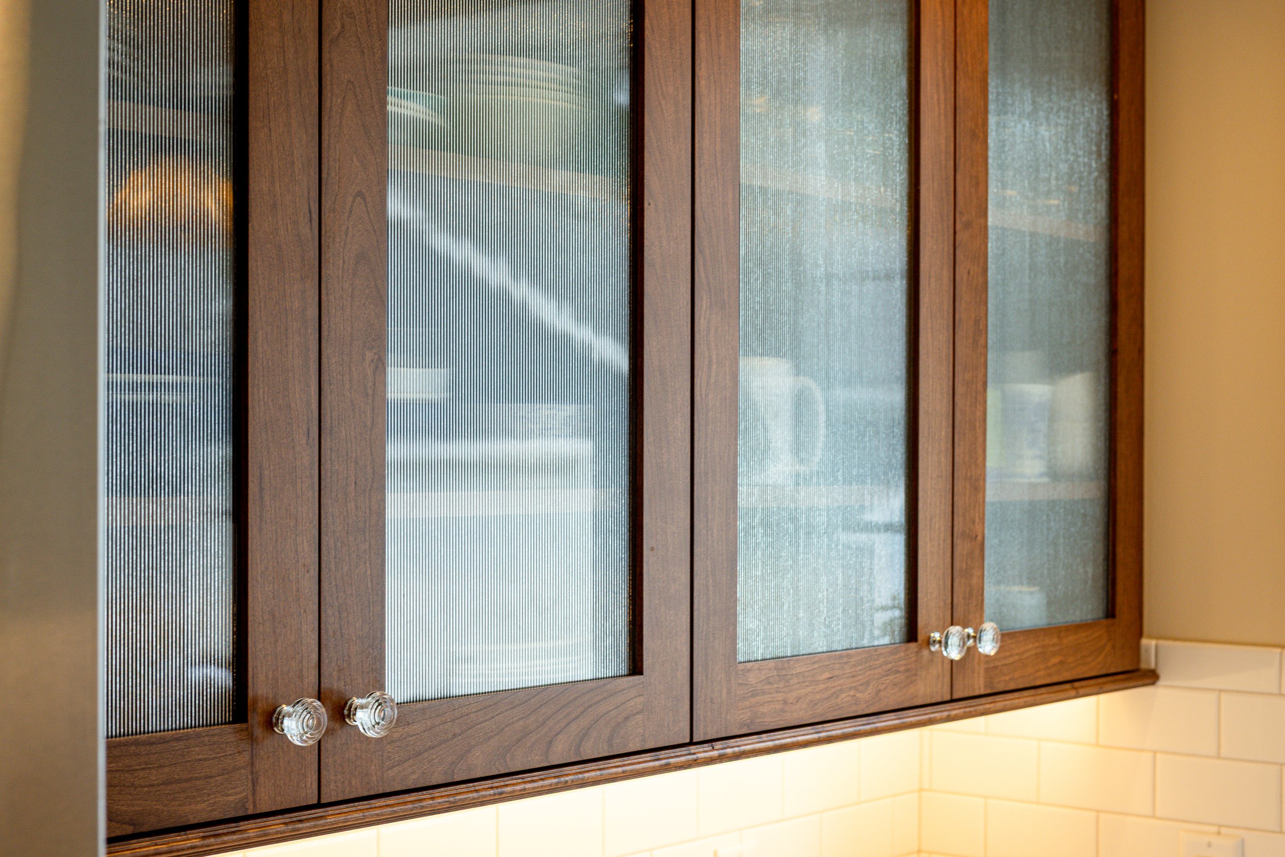 reeded-glass-cabinet-doors-with-deco-glass-pull-knobs-ann-arbor.jpg.jpg