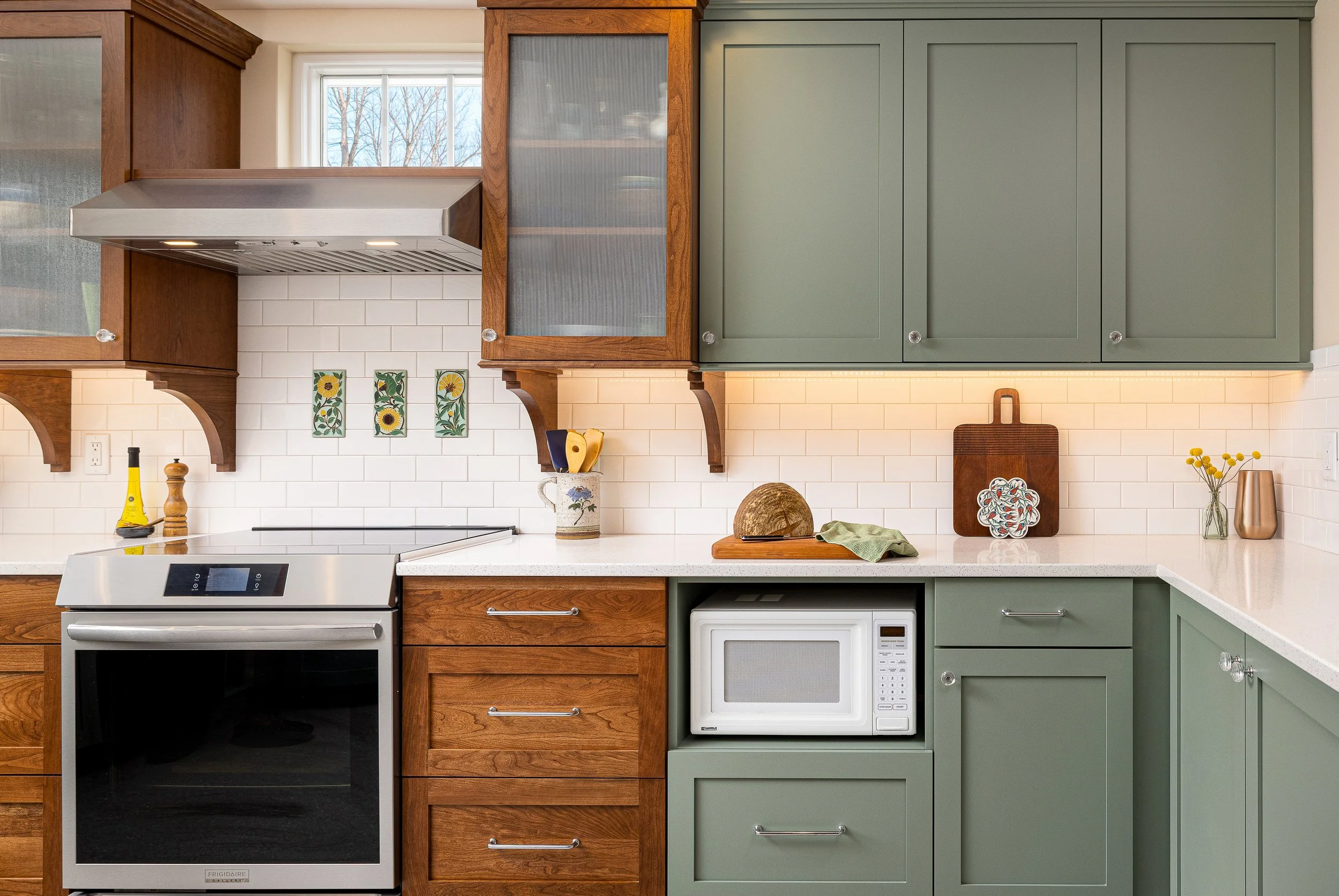 white-subway-tile-motawi-tile-backsplash-accent.jpg.jpg