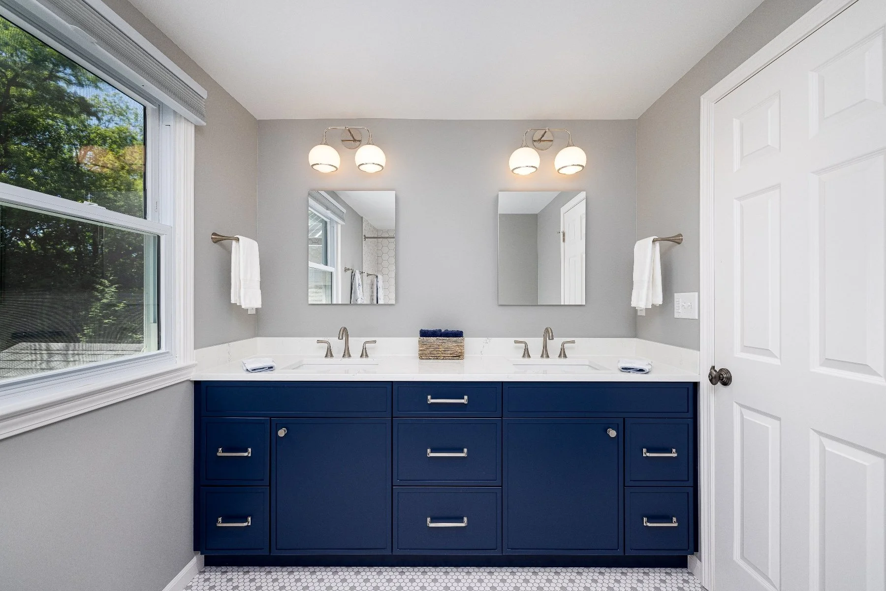 bathroom 015 ann-arbor-hills-bathroom-remodel-double-blue-vanity-quartz-countertop.jpg.jpg