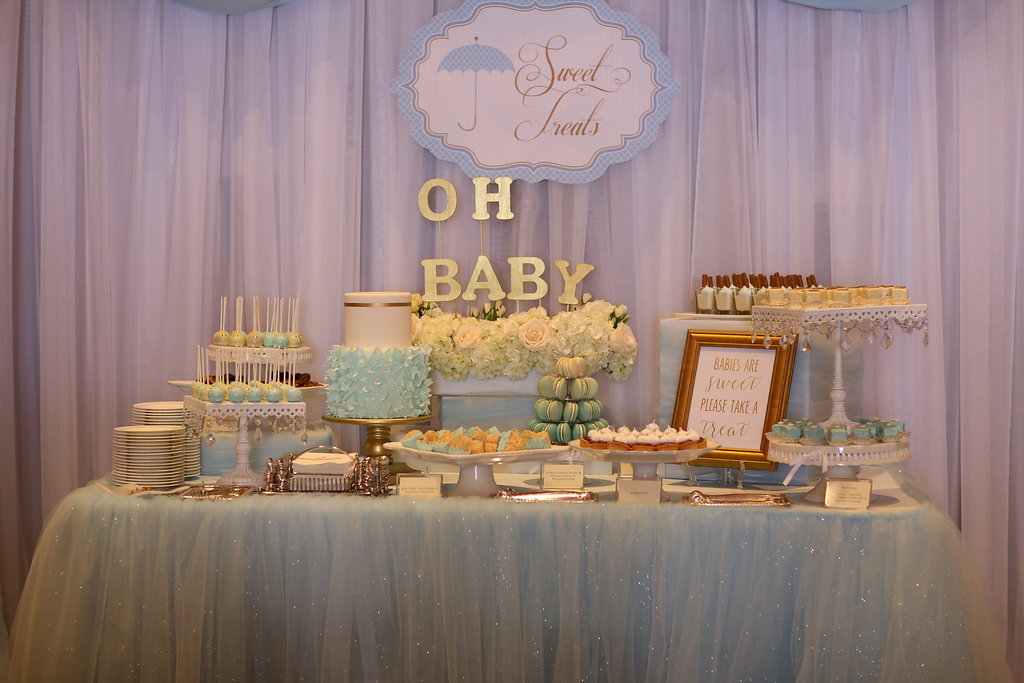 I was in blue sparkly tulle heaven! I just loved how this sweet table turned out! 