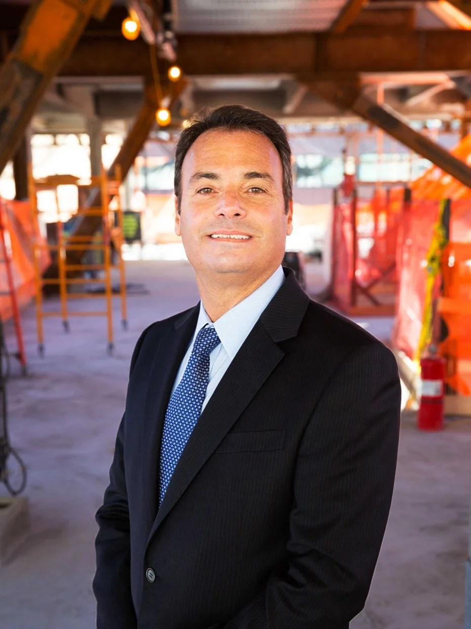 <b>Michael Siciliani </b><br/>Founder & CEO