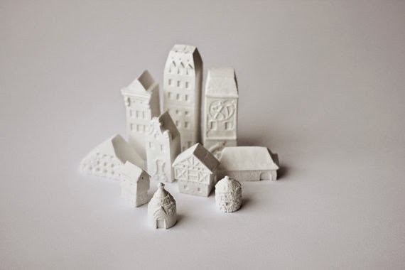 Laurie Poast. Little Clay Houses, 2011. Porcelain.