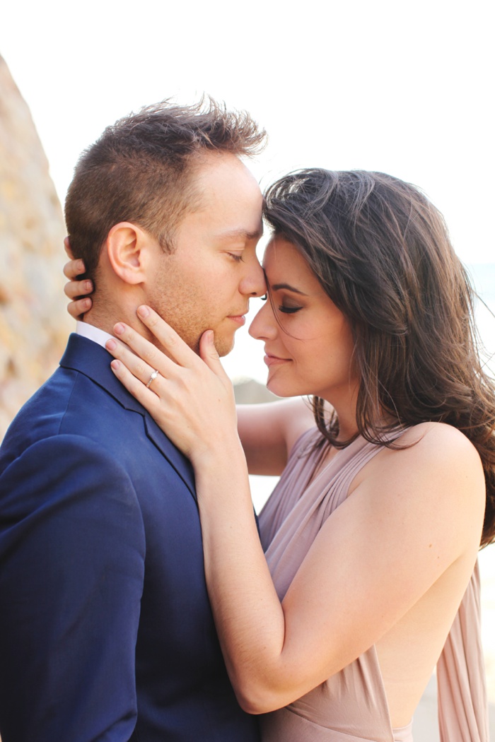 malibu southern california engagement photography oceanside cliff sunflower field