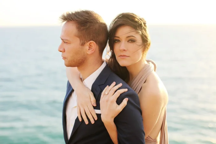 malibu southern california engagement photography oceanside cliff sunflower field