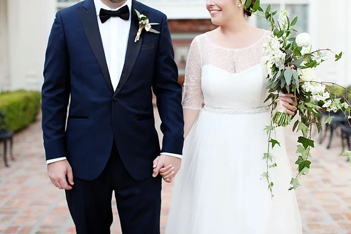 glamorous black tie navy gold and peach downtown orlando wedding photography
