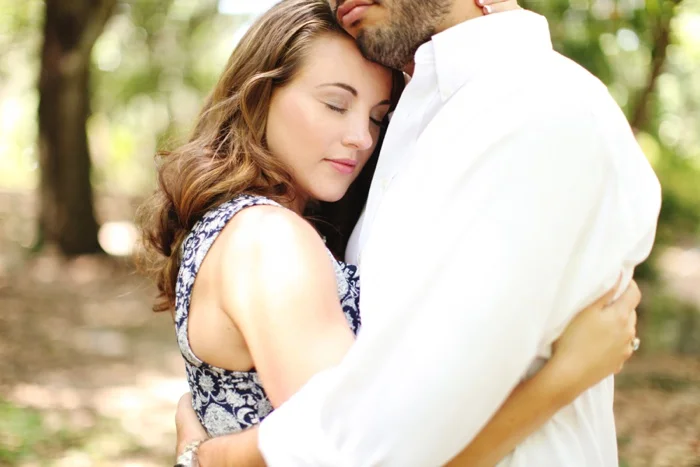 summertime romantic woodsy engagement session