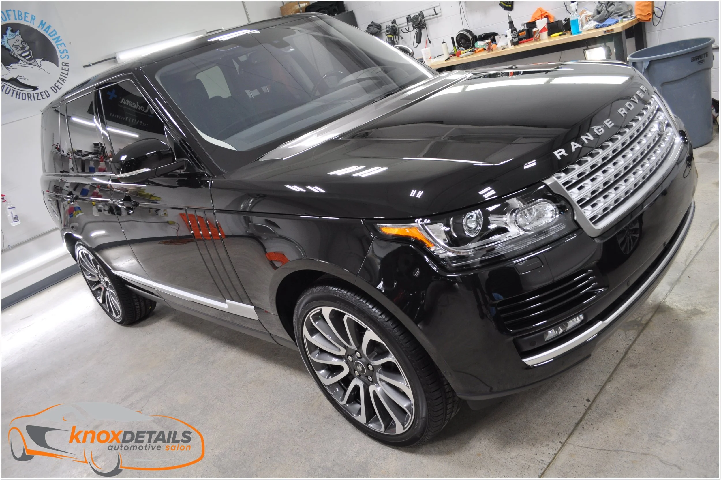 Range Rover properly prepared and protected with Modesta BC-08 Neo-Silica Coating 