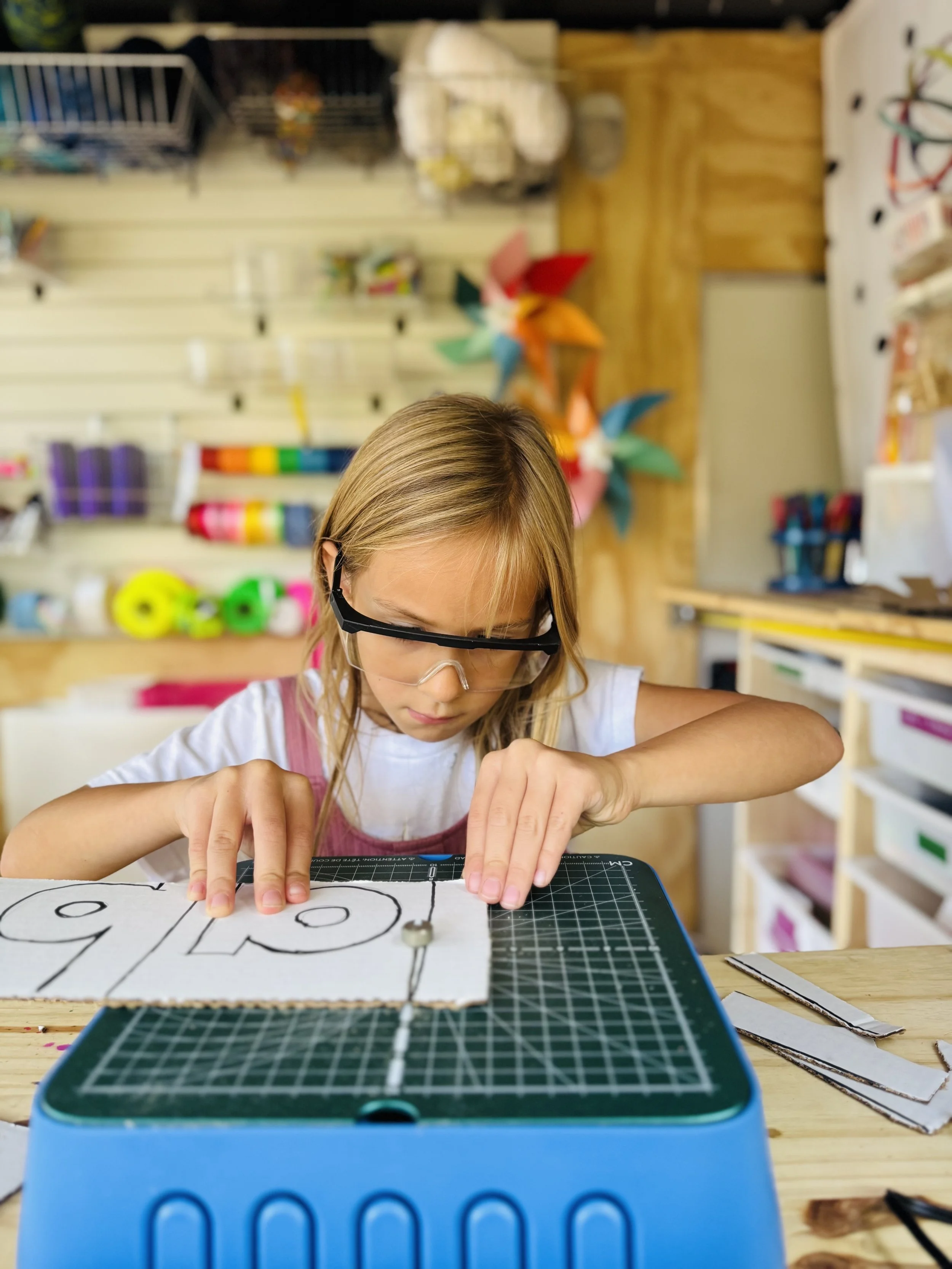 cardboard cutter.jpg