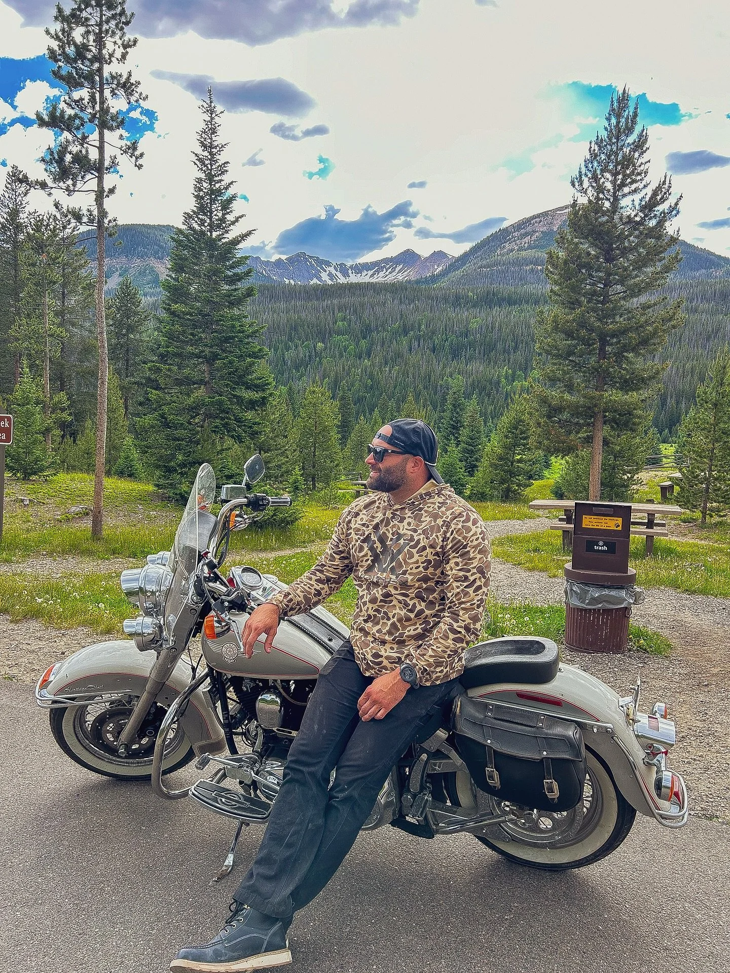 Caught some epic views on my Harley through Rocky Mountain National Park! 🏔️ Nothing beats the crisp mountain air - I&rsquo;m in no rush to head back to the Texas heat. Staying here until mid-August, so if you&rsquo;re looking to book live music for