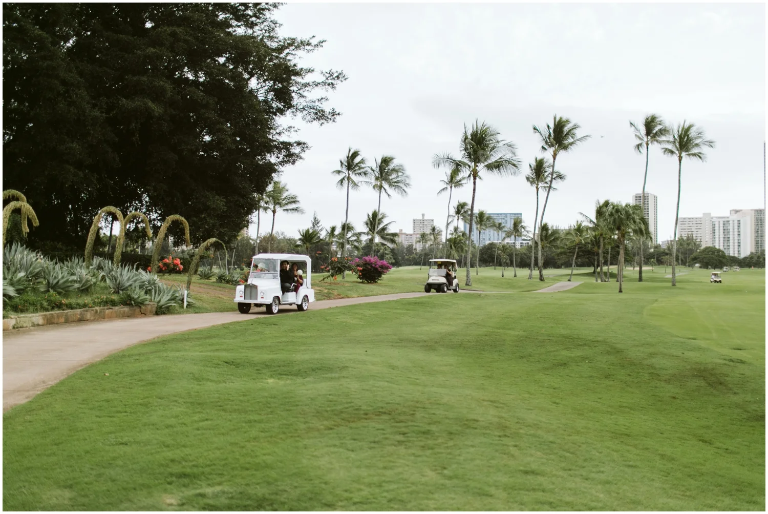Honolulu-Country-Club-Wedding-Photos_0002.jpg