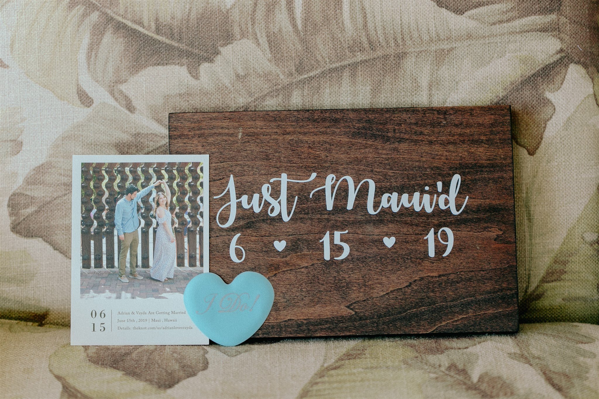 just-maui'd-wedding-sign-save-the-date-palm-leaves