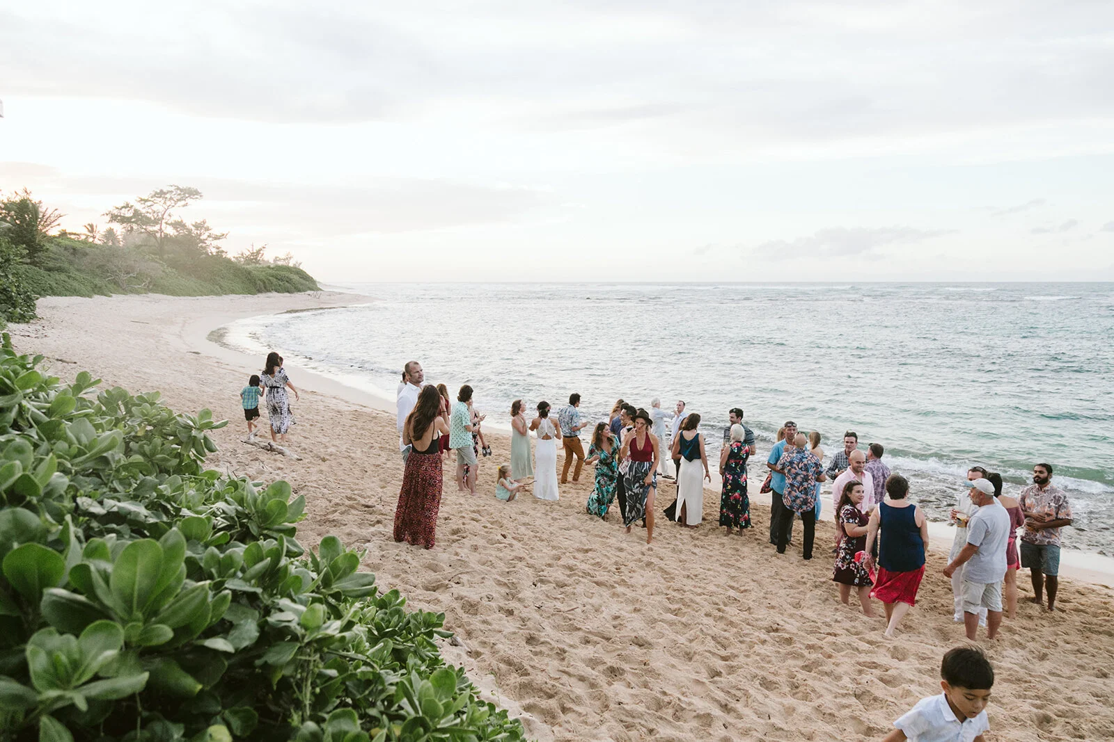North-Shore-Hawaii-Mokuleia-Beach-House-Wedding.jpg