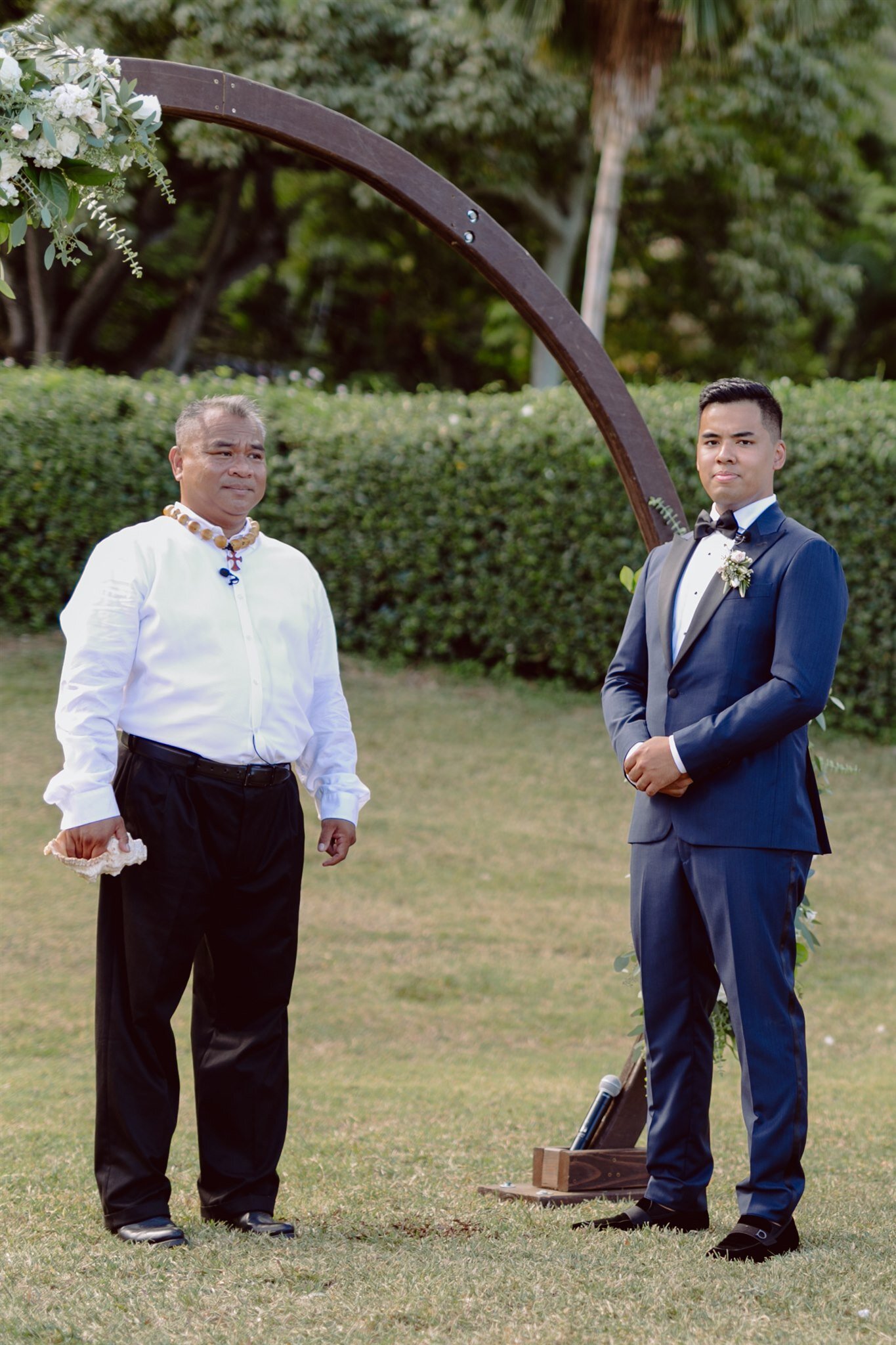 Paliku-Gardens-Kualoa-Ranch-Hawaii-Wedding-Photographer
