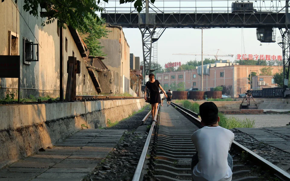 traintracks.jpg
