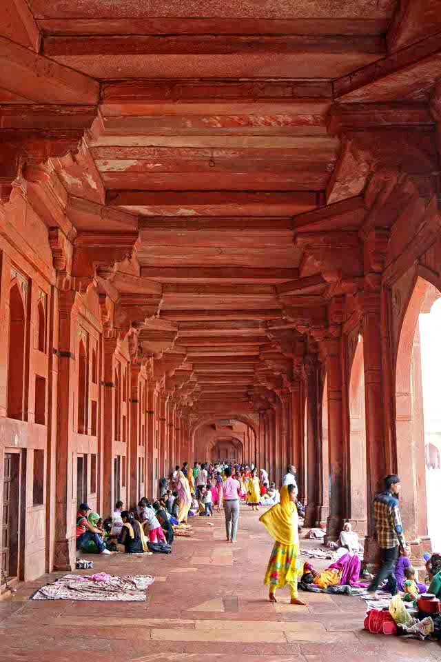 hallway.jpg