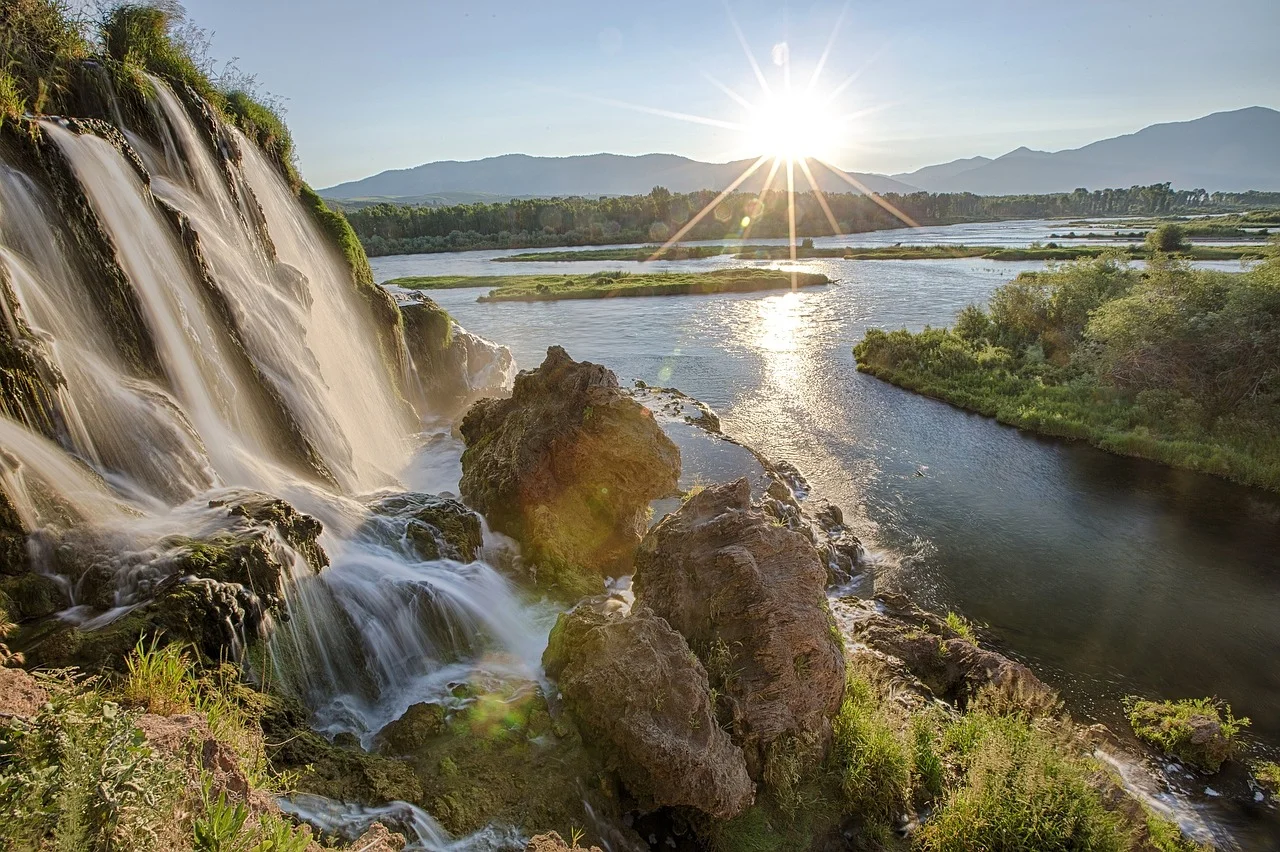 plitvice-lakes-319261_1280.jpg