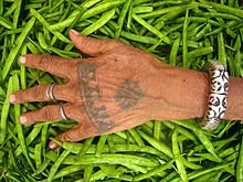 Jaipuri_tribal_hand_tattoo.jpg