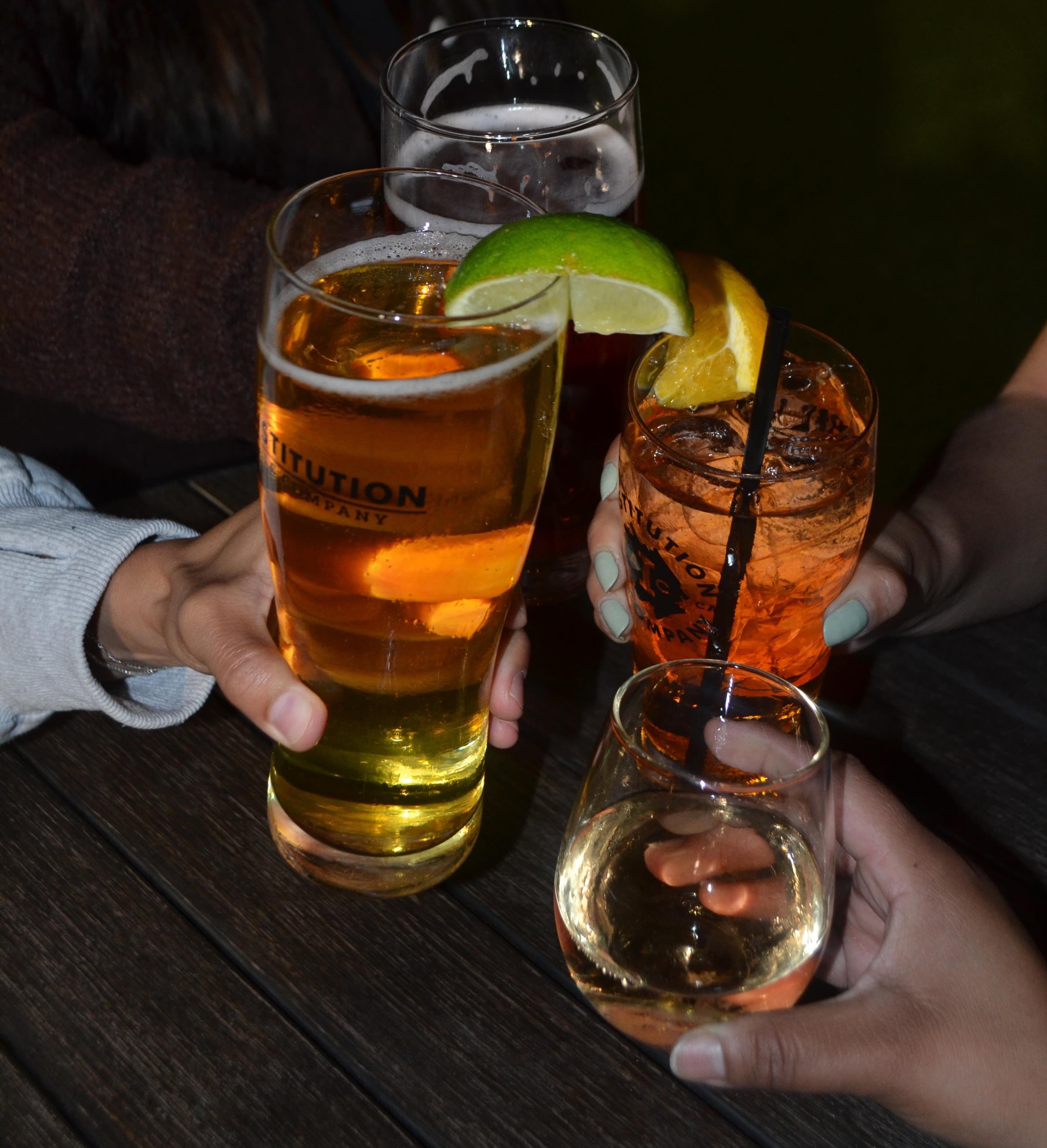 Halfway to the weekend! Make the most of your Wednesday:
🍻 Happy Hour from 4&ndash;8pm
🏀 NBA Finals Game 1 at 5:30pm
⚾ Dodgers game + Ballpark Combo at 6:40pm
🎶 Hip Hop Hits Music Bingo at 7pm

#InstitutionAleCo