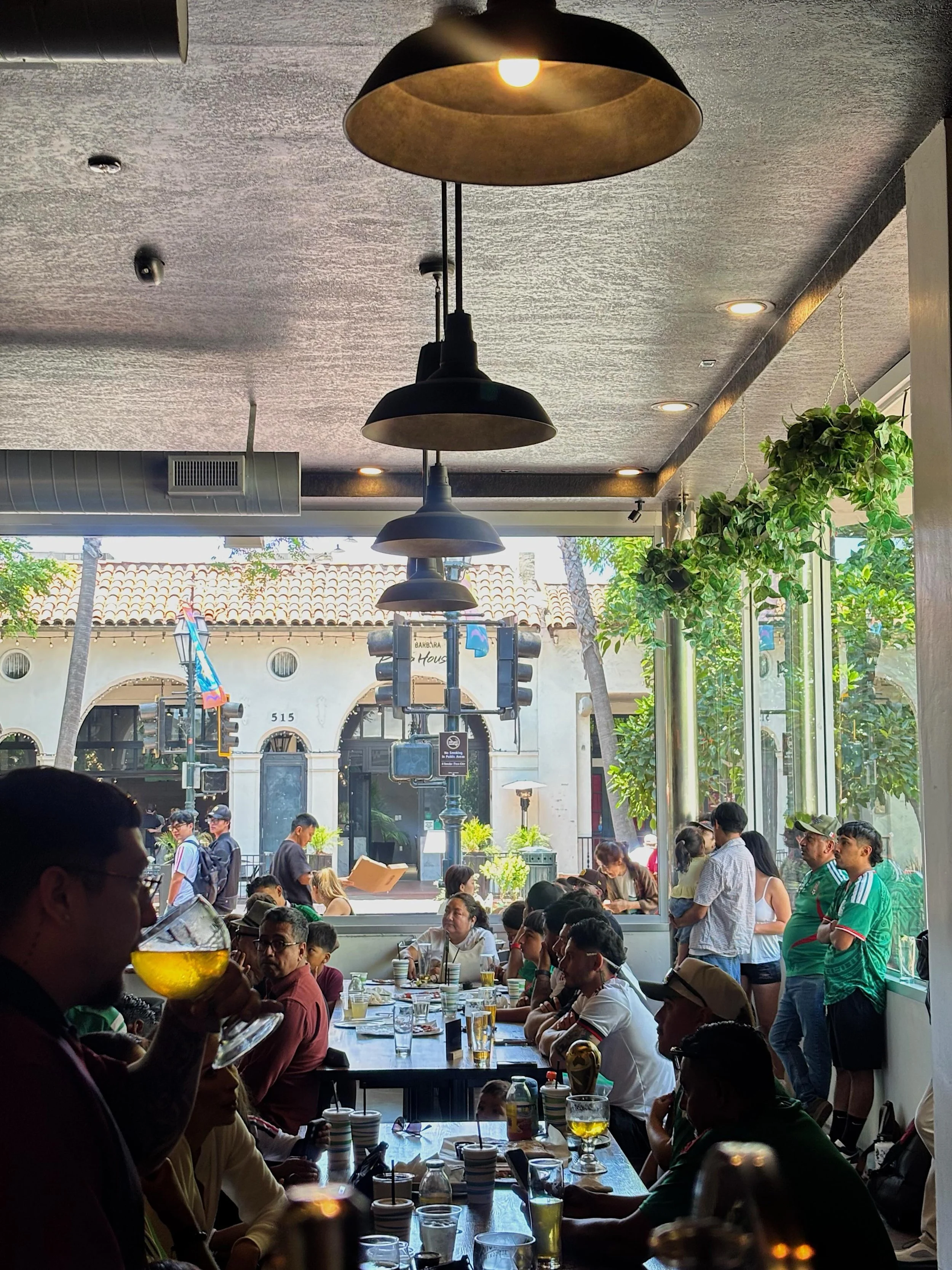 First World Cup match of the day ✅🍻

The action keeps rolling with the Dodgers at 3:40pm, the Stanley Cup at 5pm, and South Korea vs. Czechia tonight at 7pm.

Looking for something a little less sports-packed? Grab a pint and enjoy live music from V
