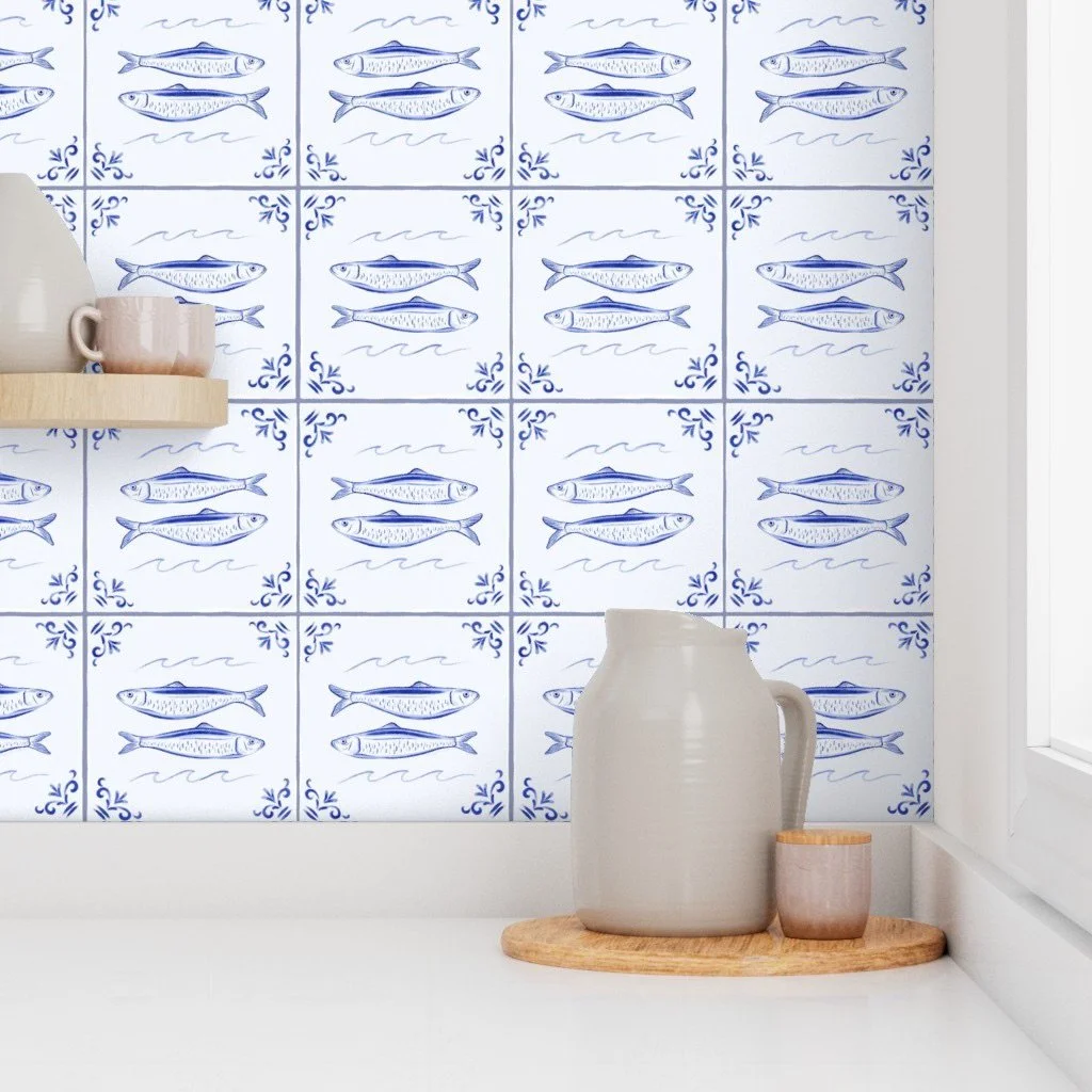 🐟 New pattern inspired by Delft tiles for a Spoonflower challenge! I&rsquo;ve loved Delft since I was little, there&rsquo;s something about the detail in the blue and white pottery that speaks to me! I put my own twist into this pattern with sardine