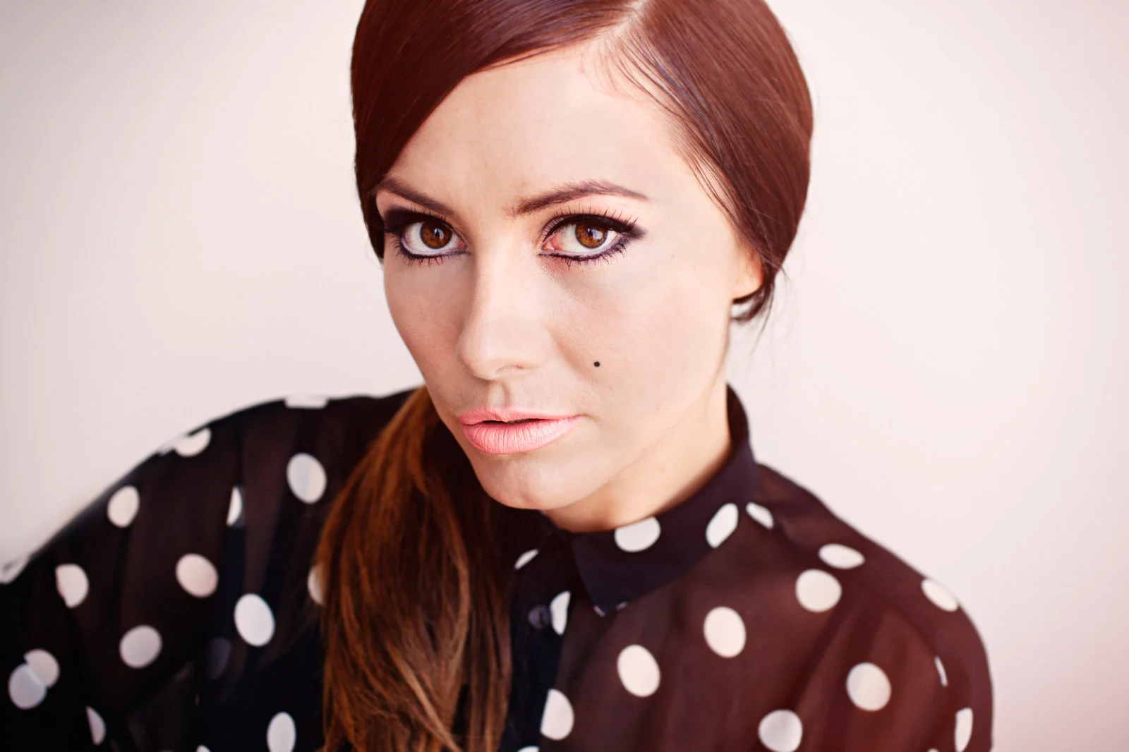 TUTORIAL • 60'S MOD LOOK →