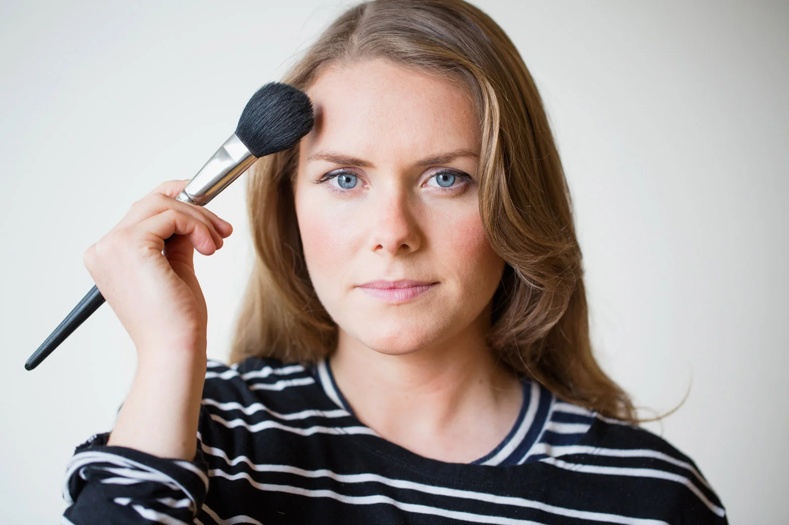 TUTORIAL • BLUSH & BRONZER →