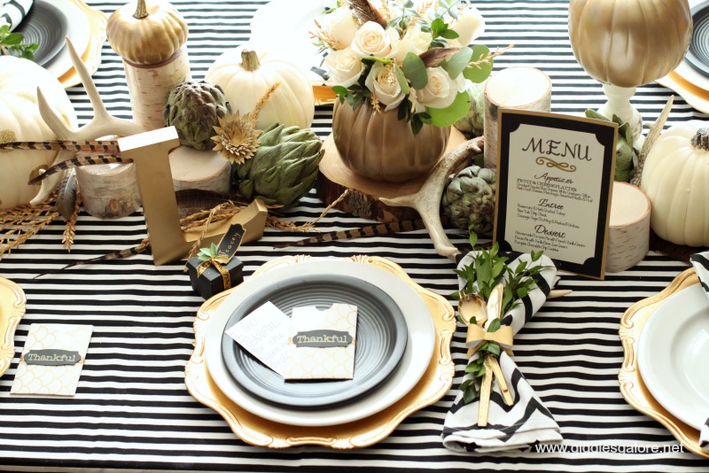  Cute black and white table from Giggles Galore! 