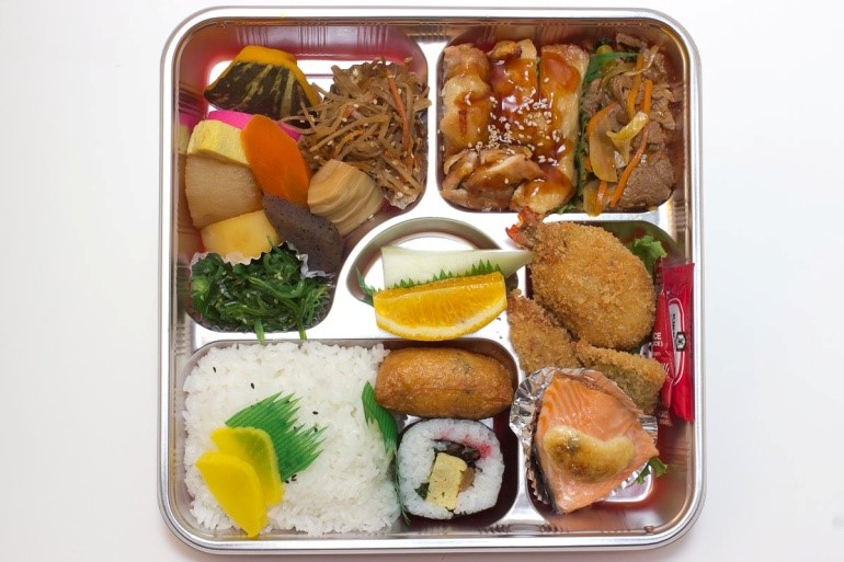 BENTO #19 15.25