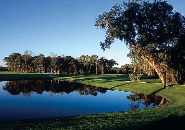 Hampton Hall Club