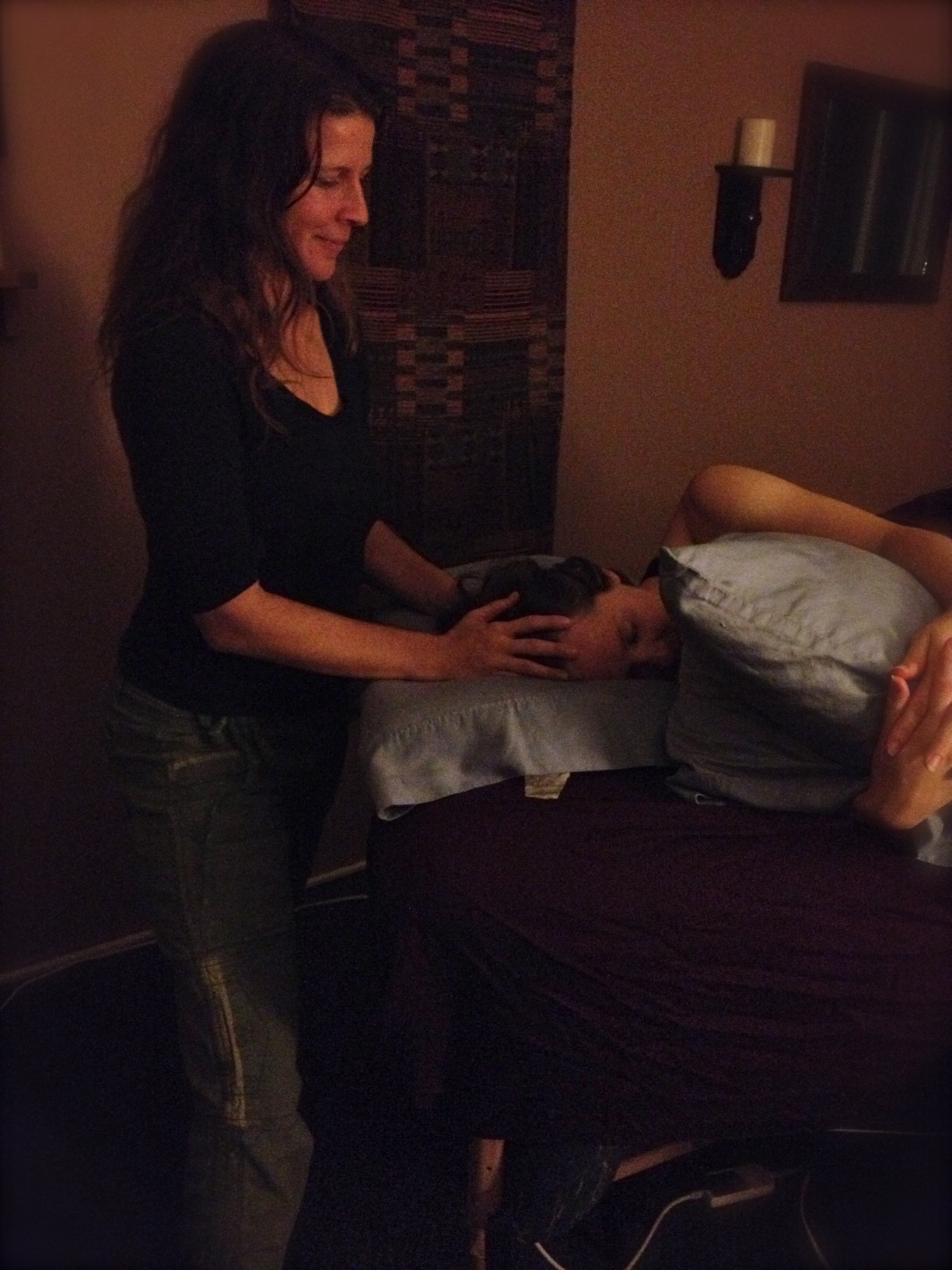 prenatal massage