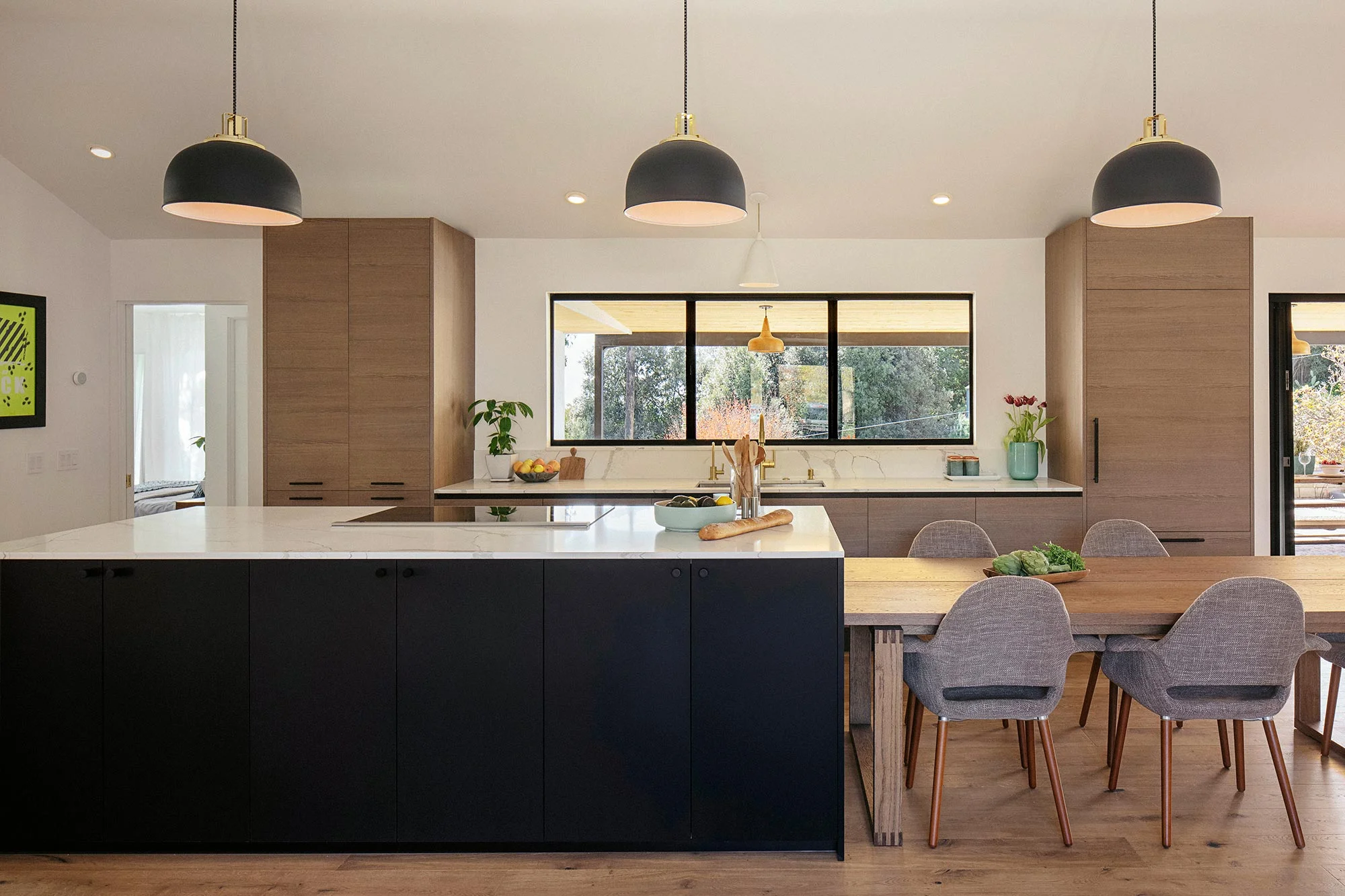612_Surf_View_04_Kitchen.jpg