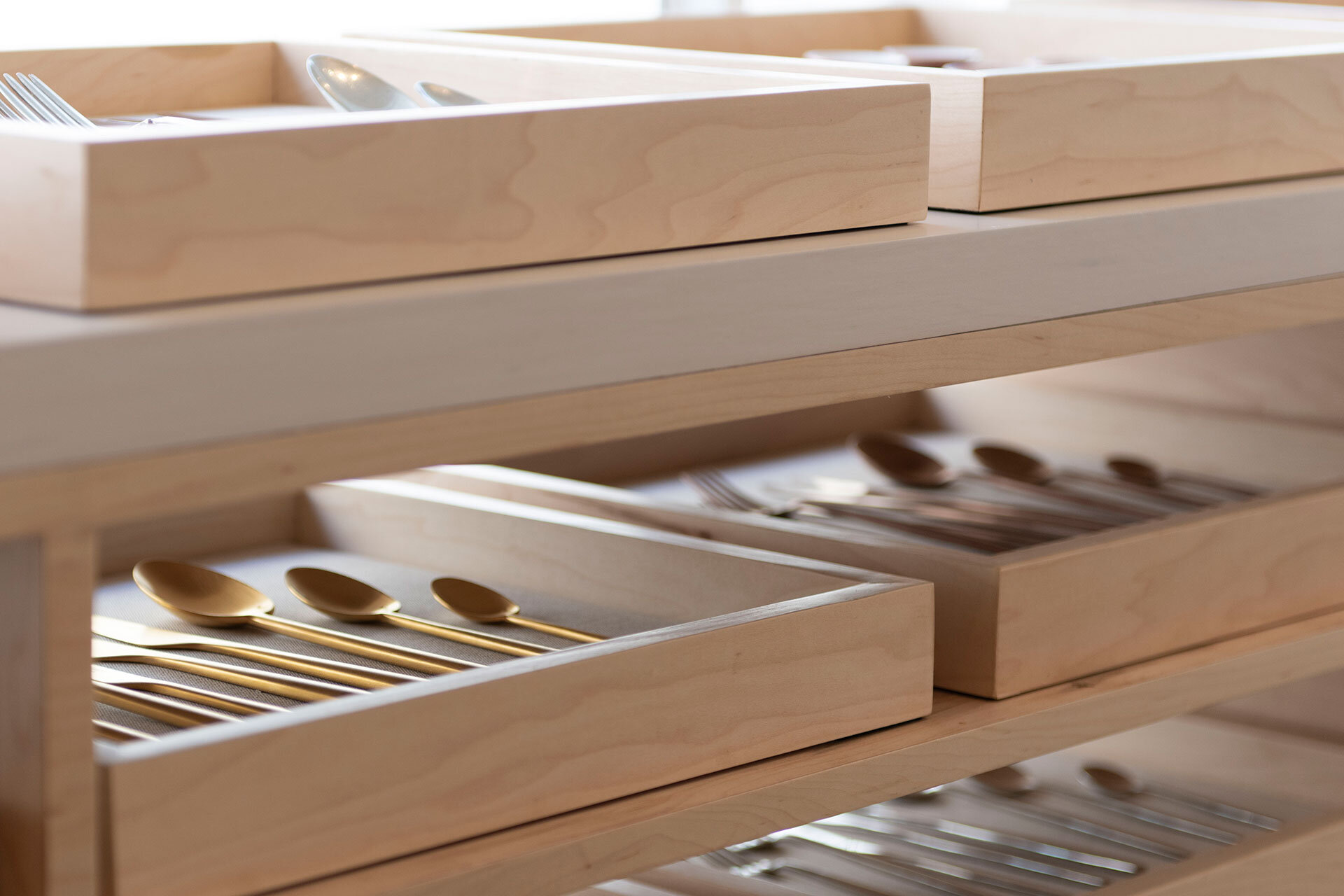 silverware_tray_3.jpg