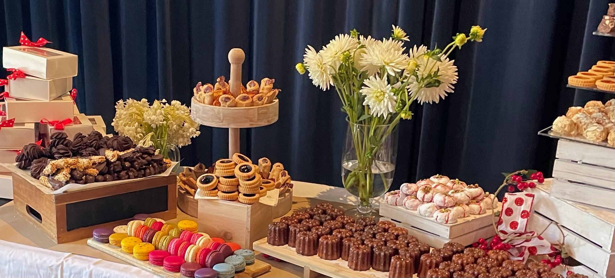   Thoughtfully curated, beautifully served    Choose your menu  