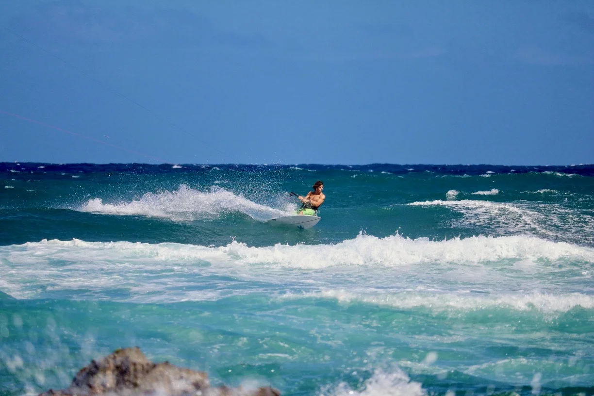 Kite HI Wing Foil Hawaii