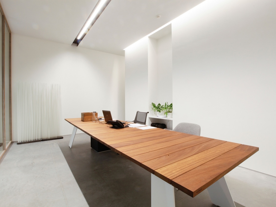 item_Extremis-new-headquarters_59039.jpg