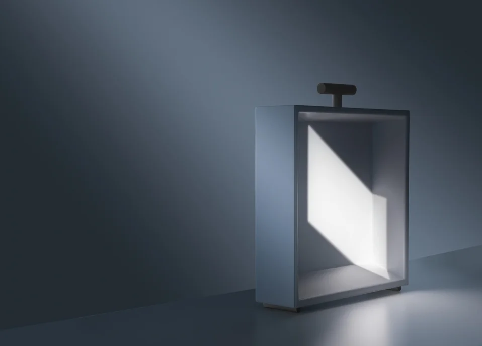 tomoko-davide-groppi-table-lamp.jpg