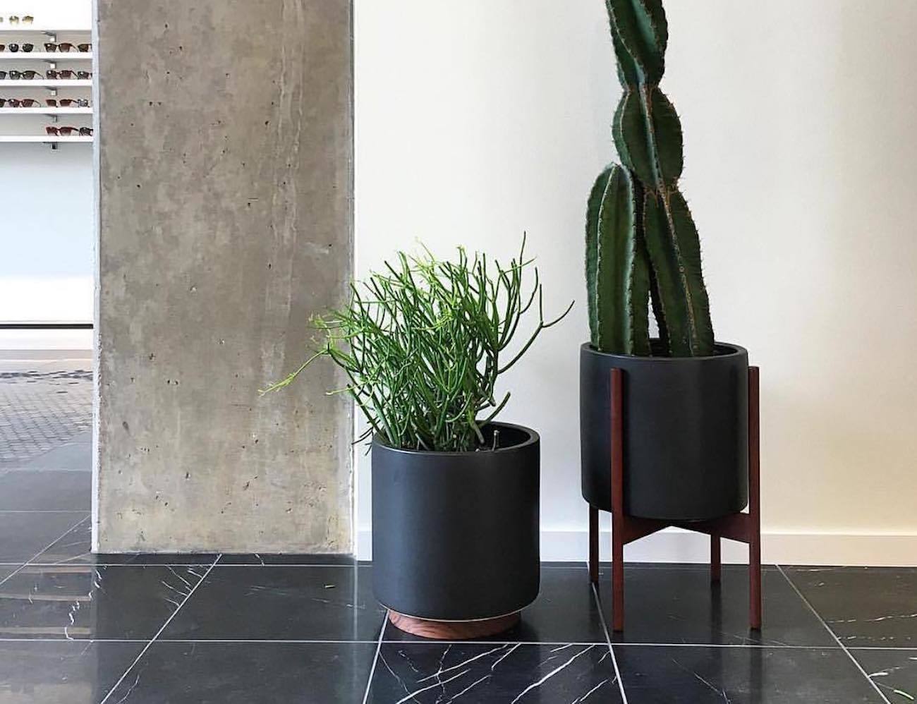 Case-Study-Ceramic-Planter-by-Modernica-01.jpg