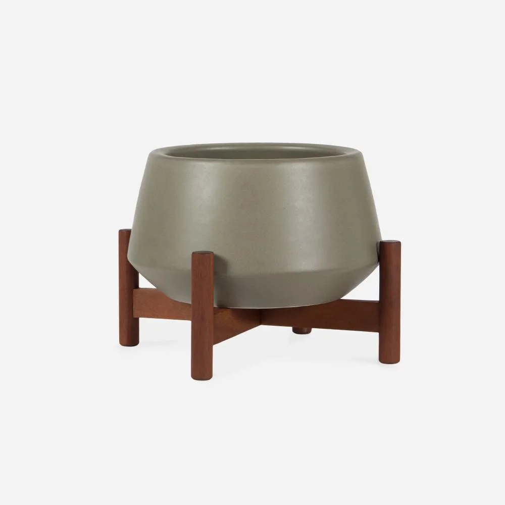 modernica-casestudy-ceramic_mushroom_tabletop_pebble_woodstand_45_2_1728x.jpg