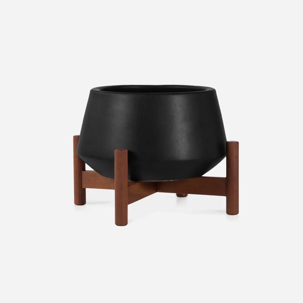 modernica-casestudy-ceramic_mushroom_tabletop_charcoal_woodstand_45_2_1728x.jpg