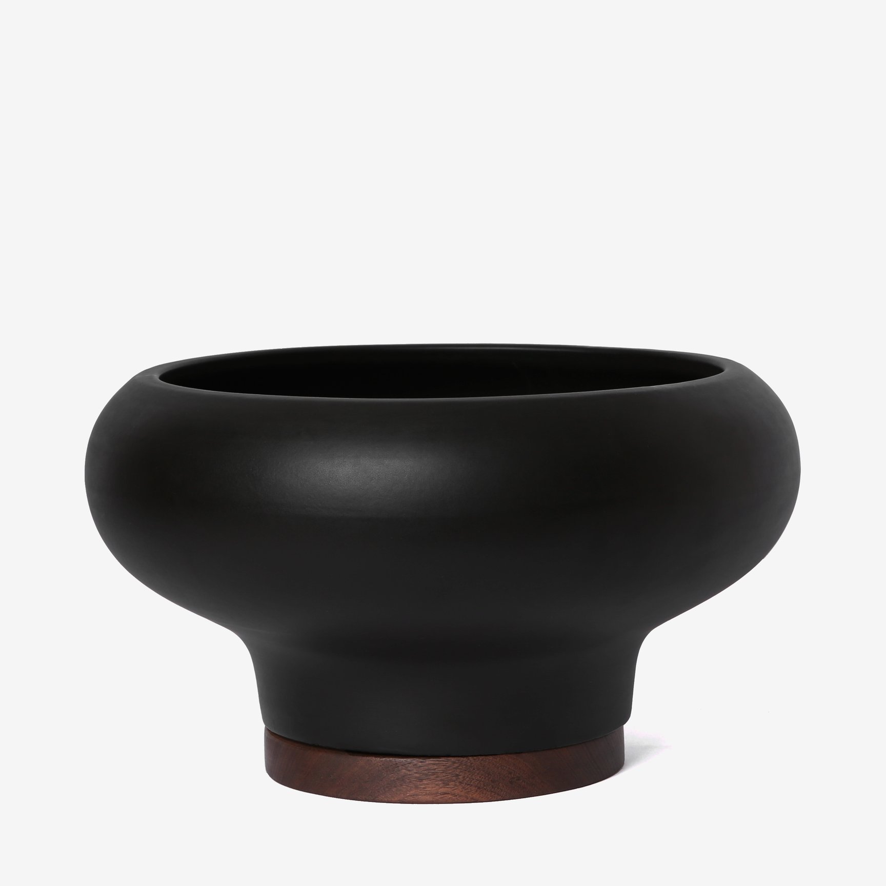 Arroyo-Large-Plinth-Black-1_1728x.jpg