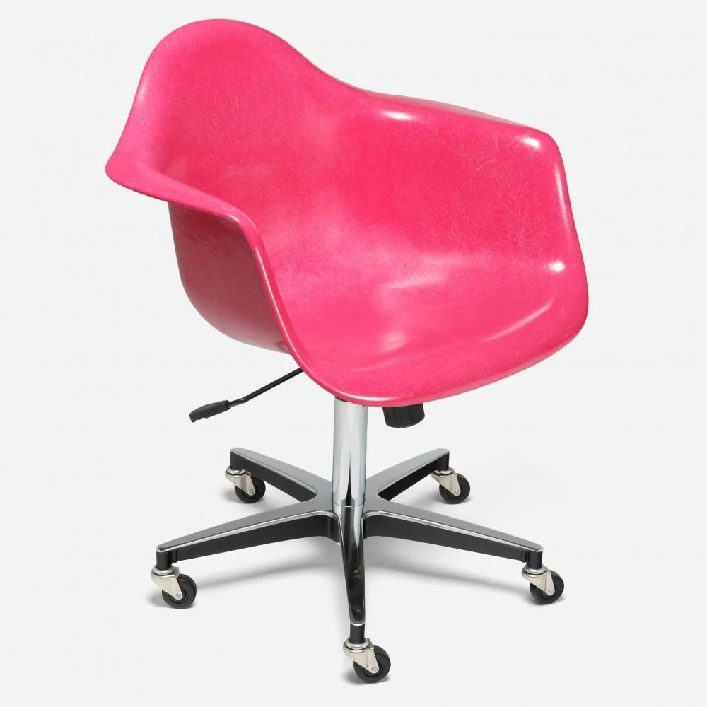 modernica-case-study-fiberglass-shell-chair_roller_arm_psamagenta_1728x.jpg