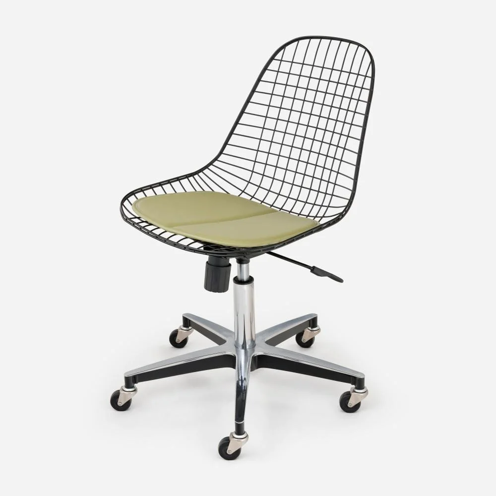 modernica-casestudy-wirechair_rolling_black_greenpad_45_2_1728x.jpg