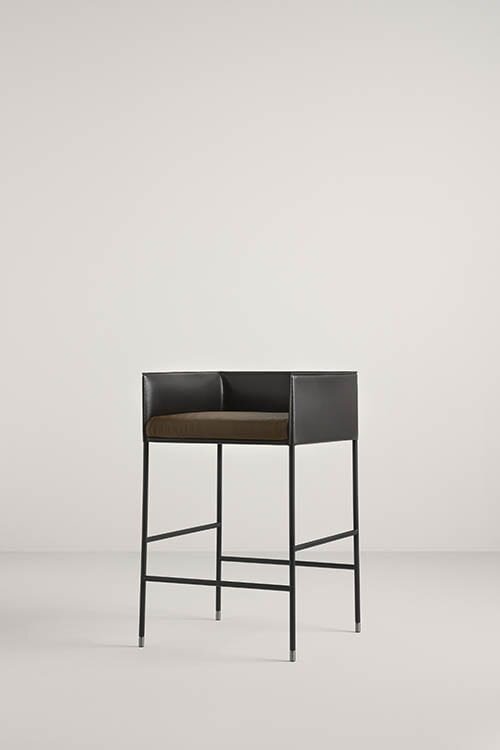 Frag-sgabelli-squarec-FG46502-stilllife-2.jpg