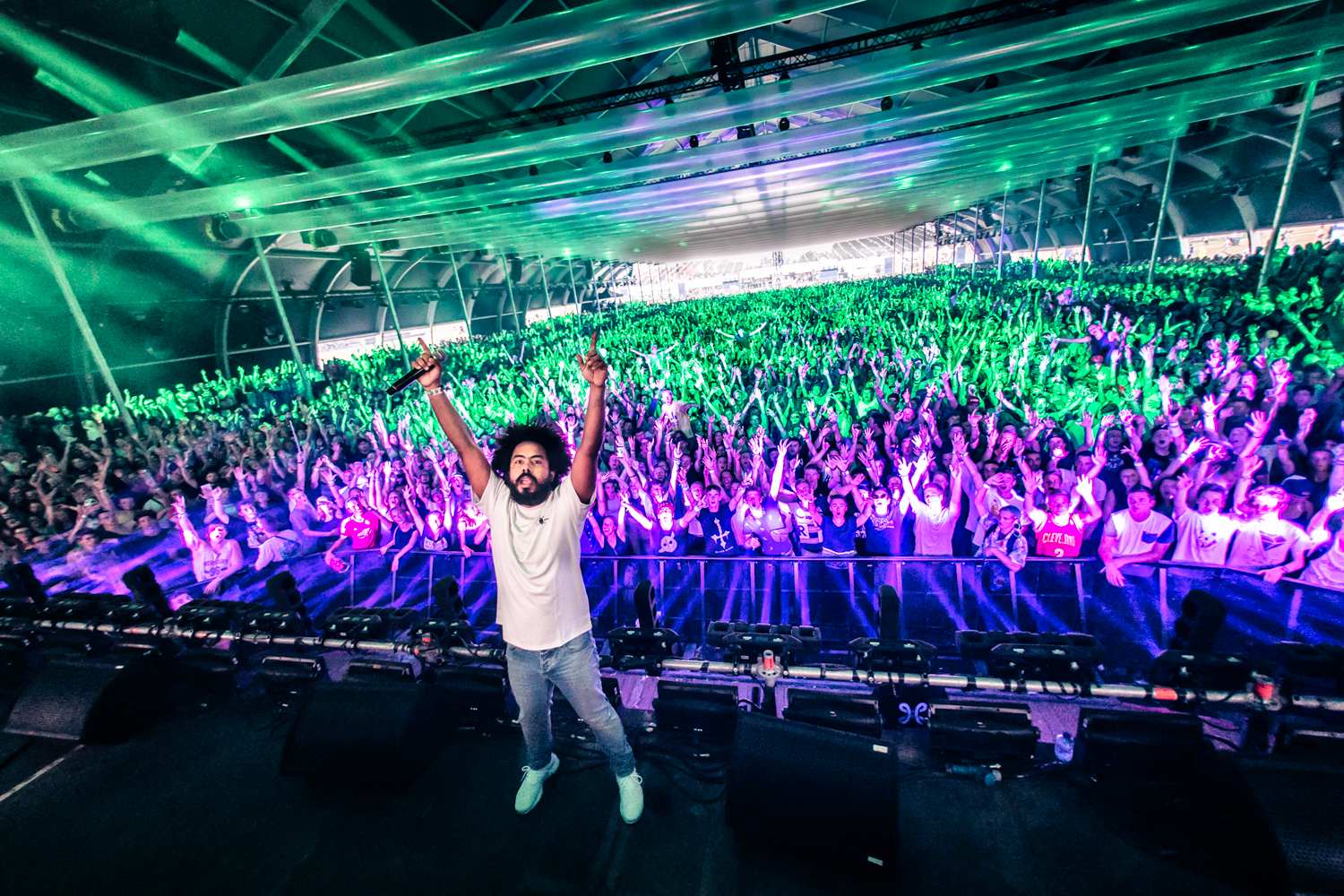 Jillionaire (photo cred Mitchell Giebels).png