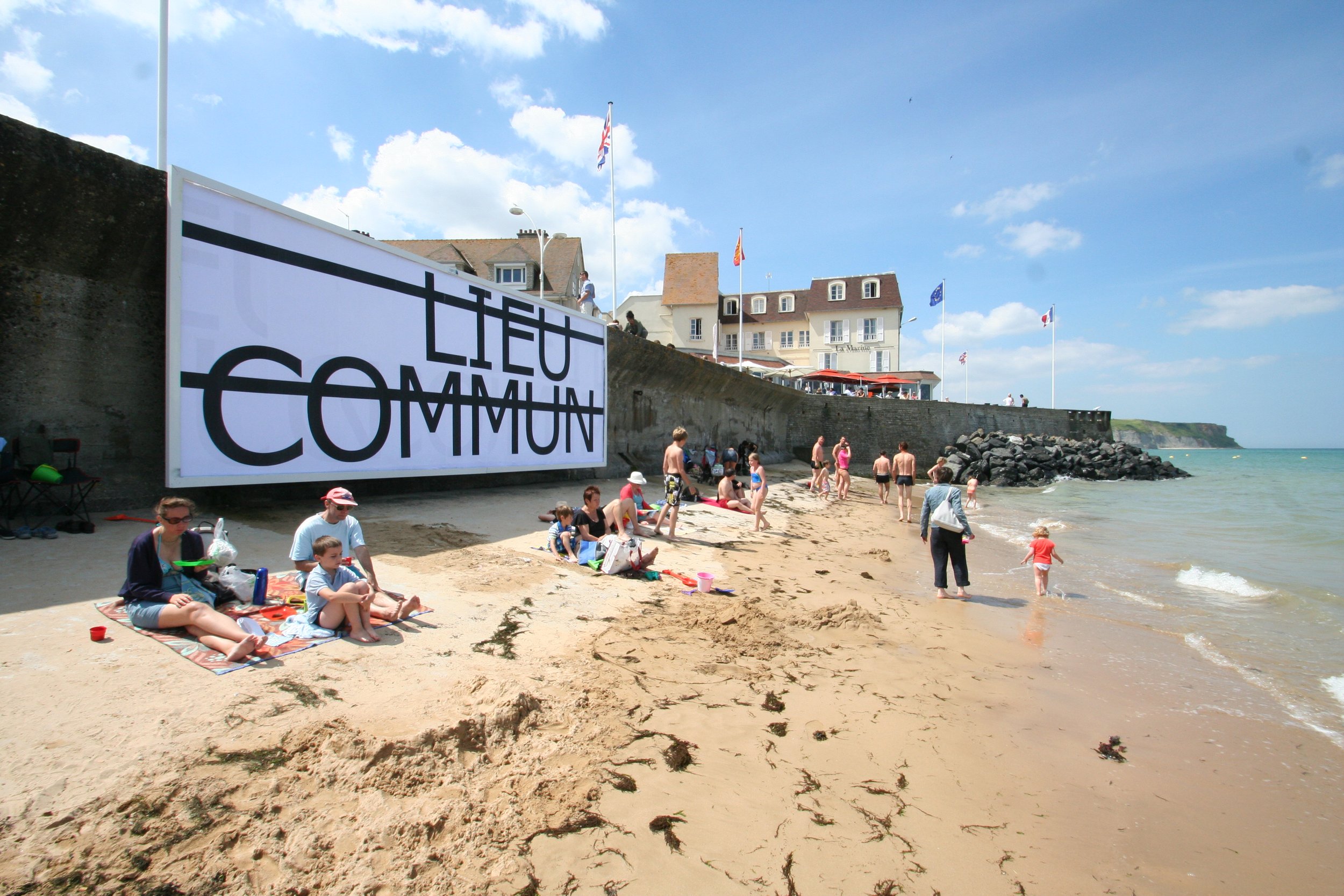 PLAGE DU DÉBARQUEMENT / ARROMANCHES 2011