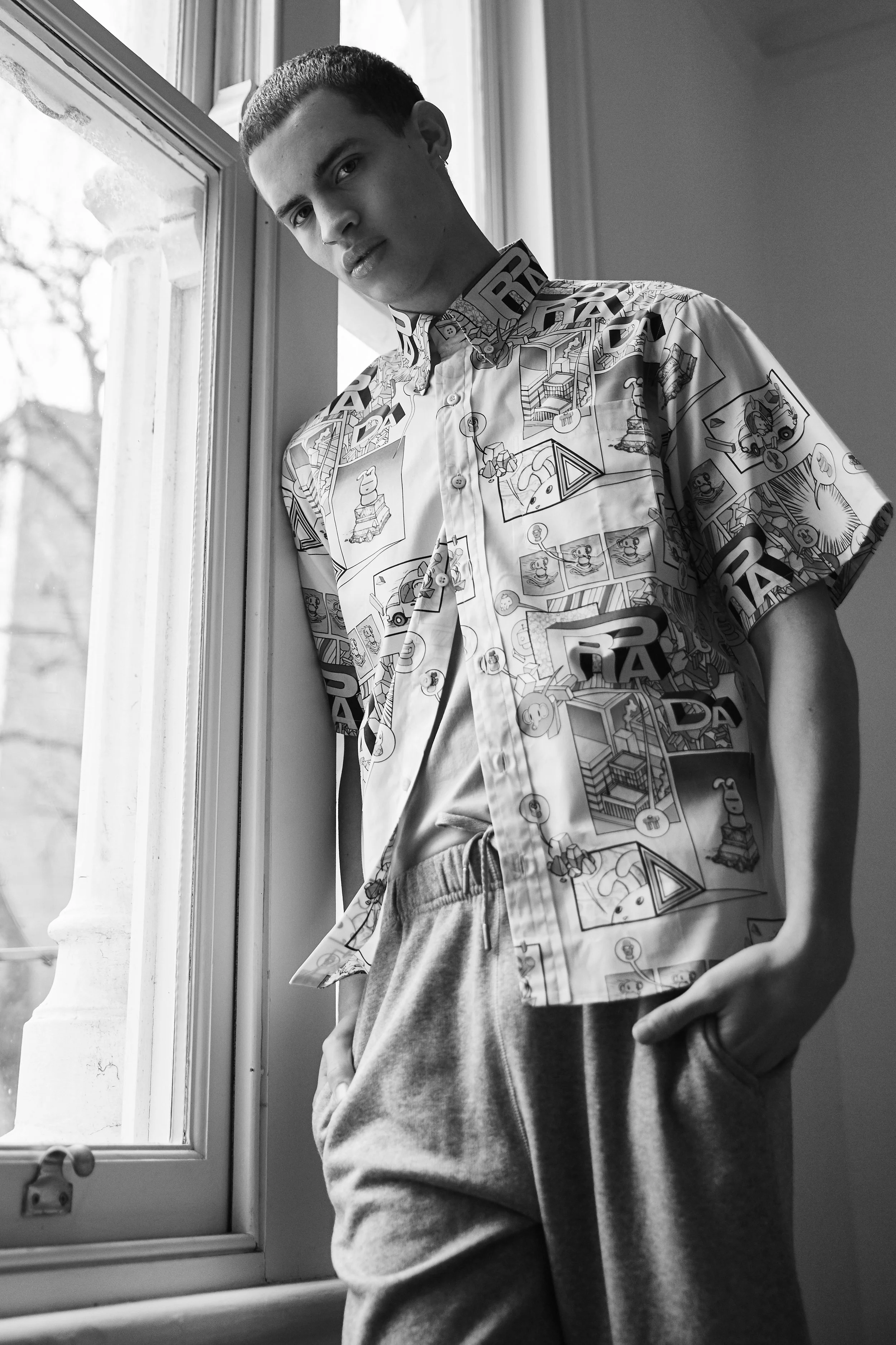 LOOK 1.jpg