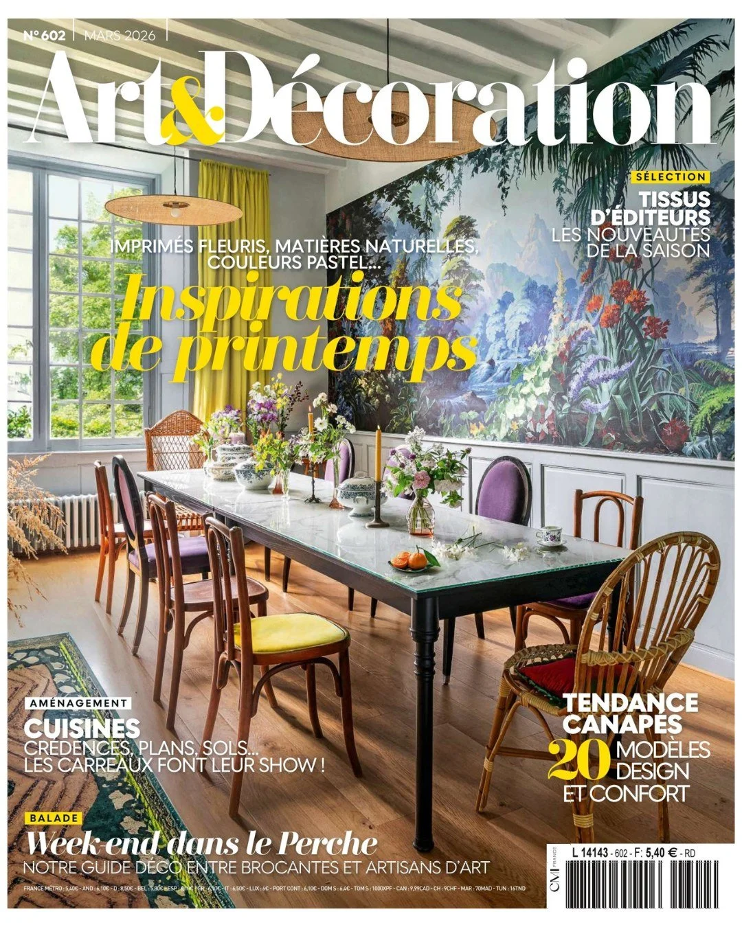 Our embossed wallpaper Nilo is featured for the first time in @artdecorationfr magazine.
In the editorial Blanc de blancs imagined by @karinevillame, dedicated to the @Pantone colour of the year Cloud Dancer, Nilo reveals the subtle beauty of its emb