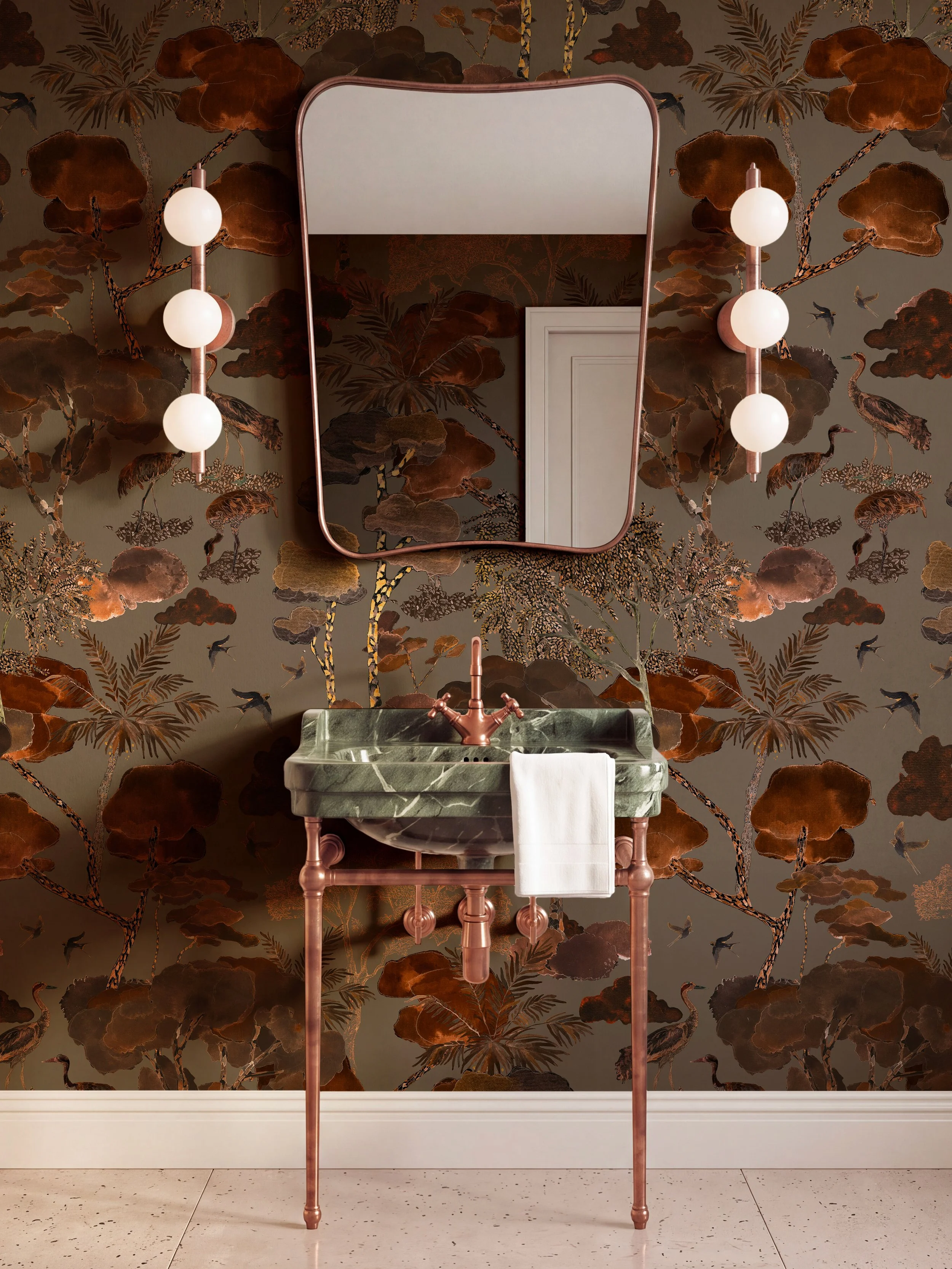 Aleteo_tobacco_lifestyle_bathroom.jpg