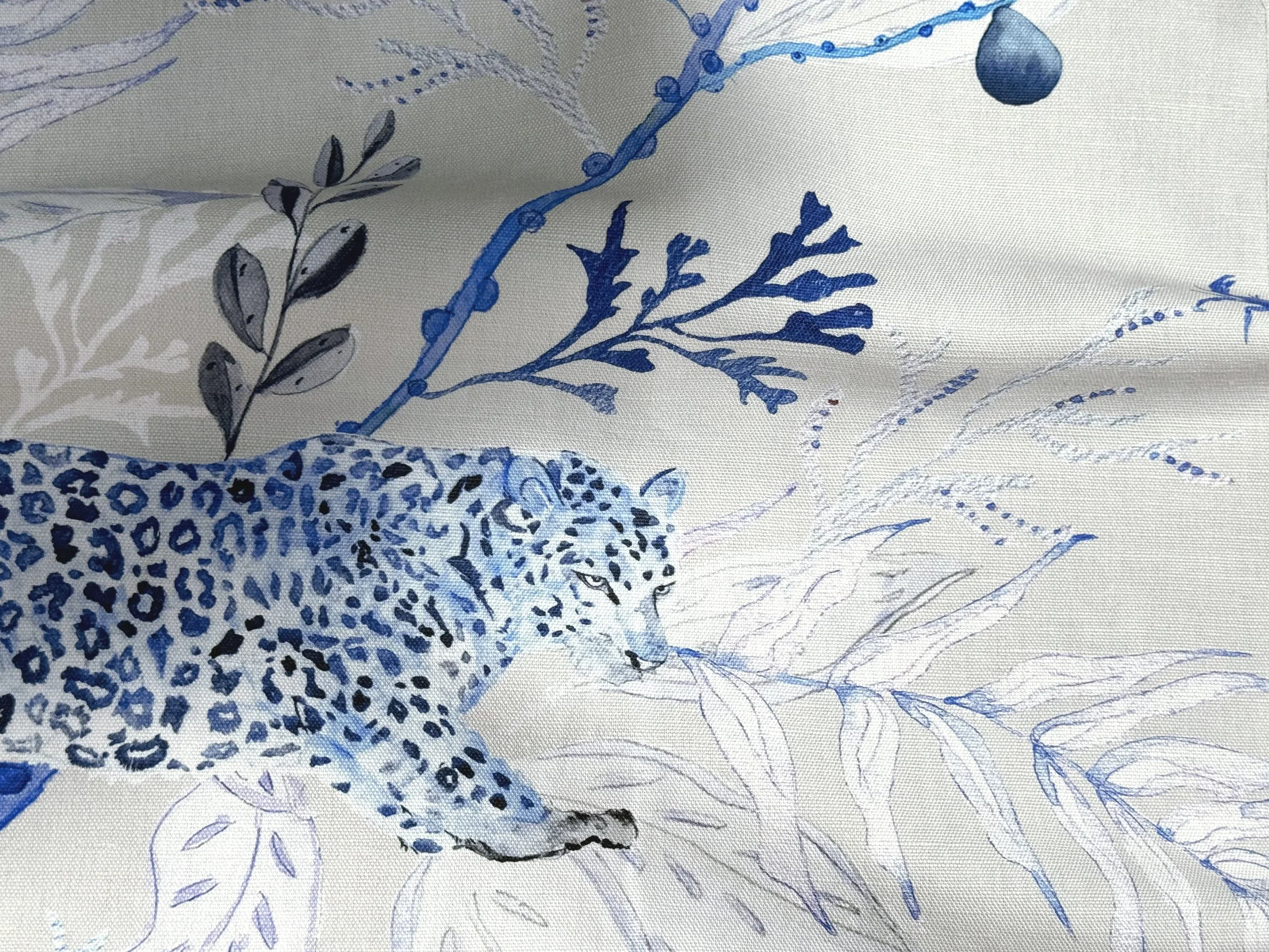 Orilla Fabric - Blue - zoom texture.jpg