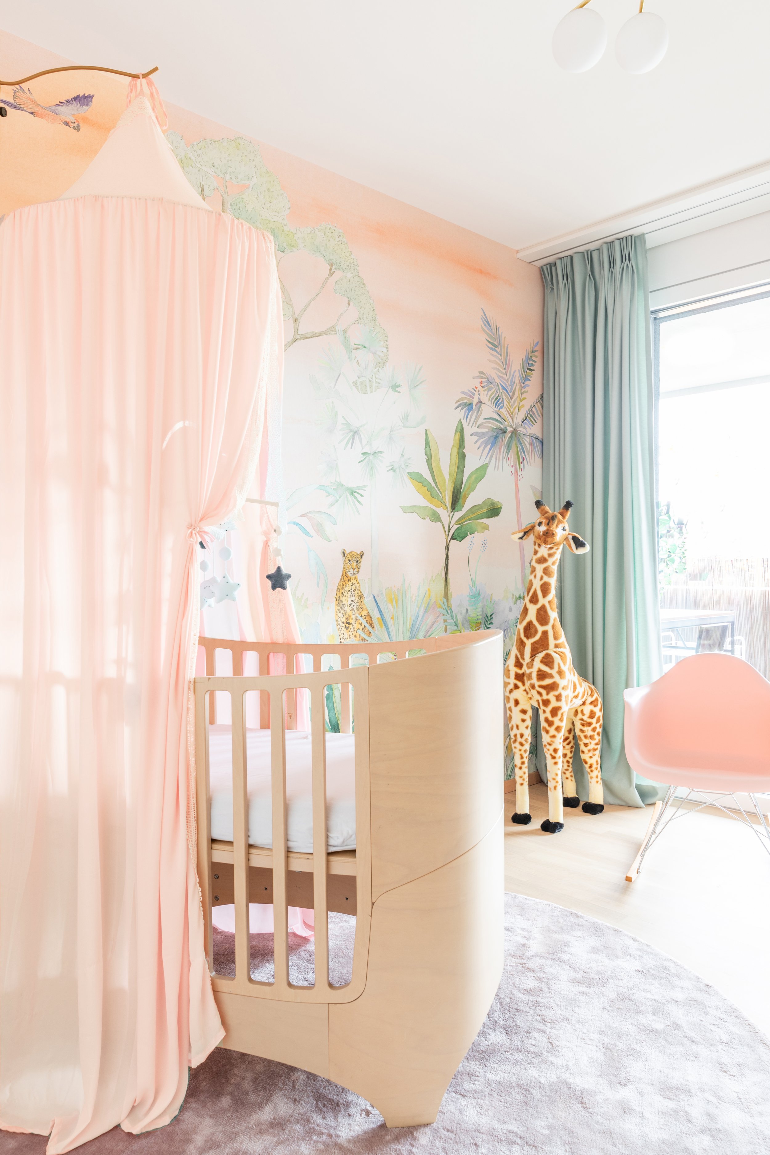 SELVA_Kariokas_Wallpaper_Panoramic_Pink_Leopard_Jaguar_Nursery.jpg